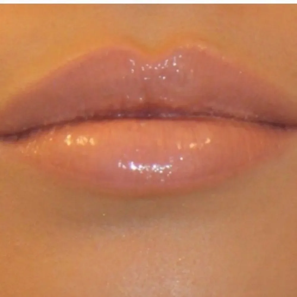 New Too Faced Lip Gloss - Naked Dolly